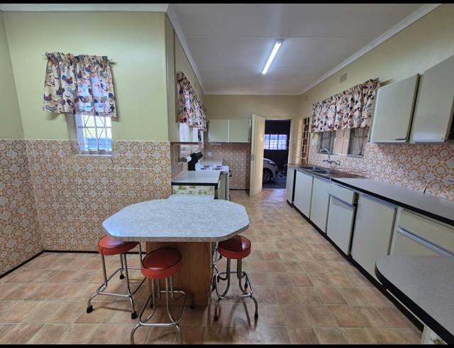 3 BEDROOM HOUSE FOR SALE IN STEELVIEW